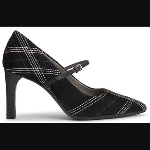 Aerosoles Tax Return 10M Black Suede